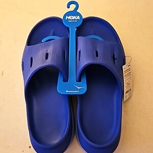 Hoka Ora 3 slides
